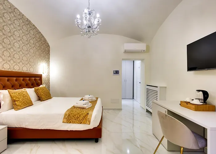 Domus Praeclara Merulana 4*